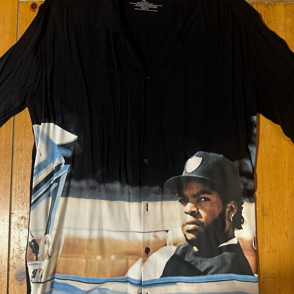 Black Graphic Men's Shirt